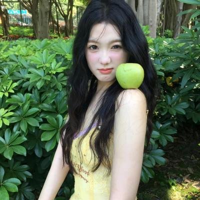 黑夜里的眼睛