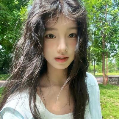 明天,我会成为谁的女友